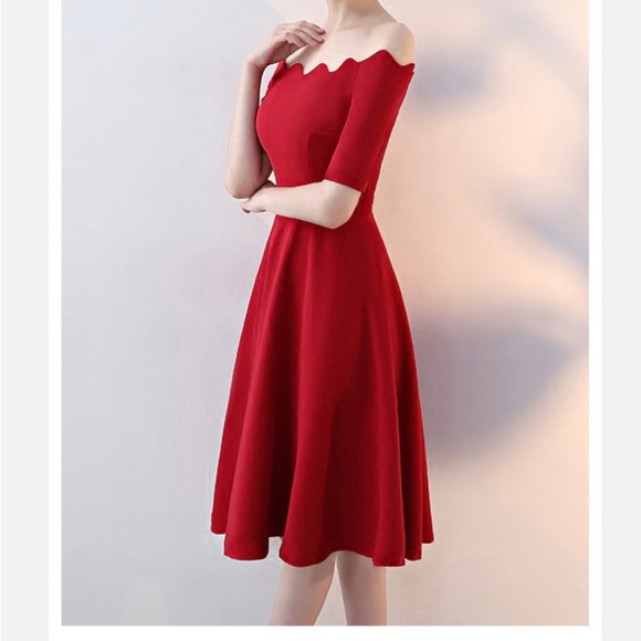 ✨⚡️💥 Lulus Scallop Neck Short Sleeve Fit & Flare Dress - Picture 2 of 5